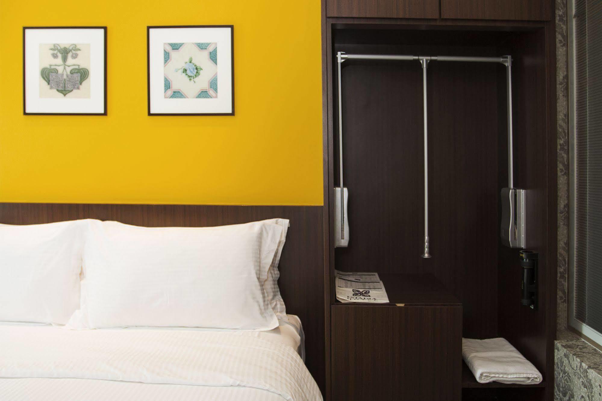 Estadia Hotel Malacca Buitenkant foto